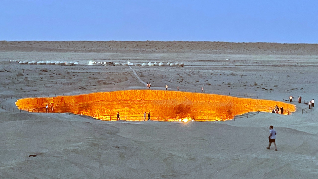 Viaje a los insólitos países “Kistan” 2026